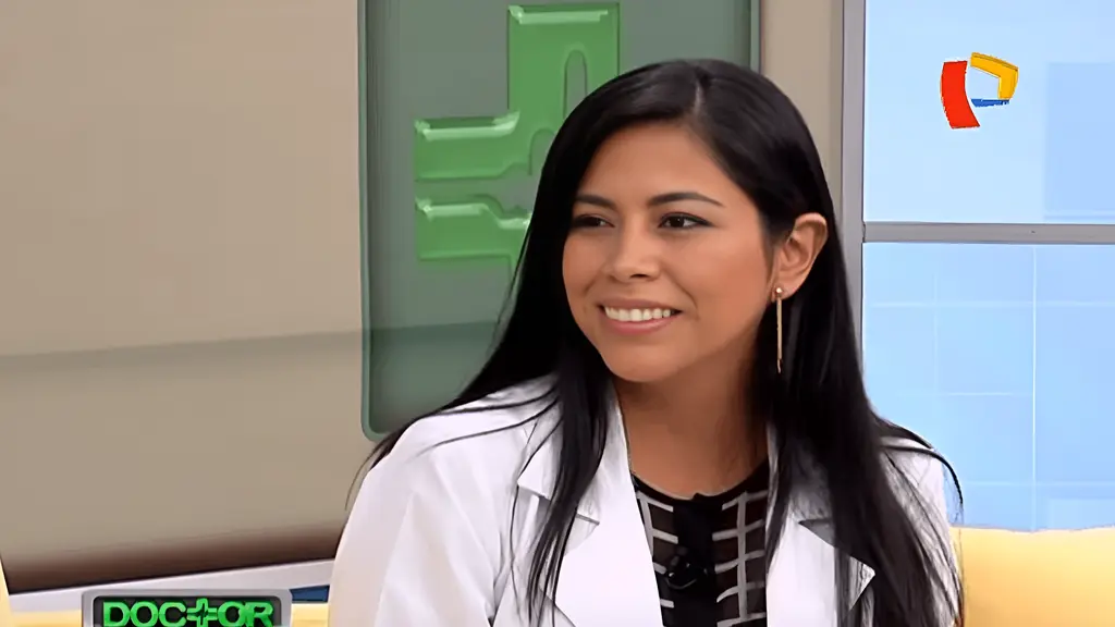 Hablando sobre el Virus del Papiloma Humano en Panamericana Televisión